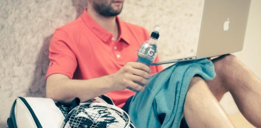 Мурманская ночь: как справиться с зимней депрессией и алкоголизмом