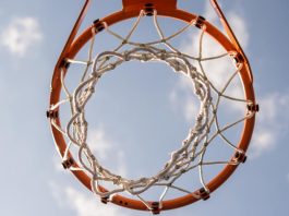 Мурманская ночь: как справиться с зимней депрессией и алкоголизмом