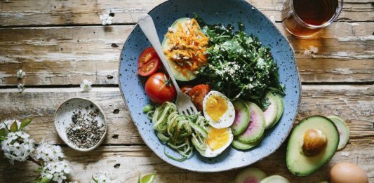 Мурманская ночь: как справиться с зимней депрессией и алкоголизмом